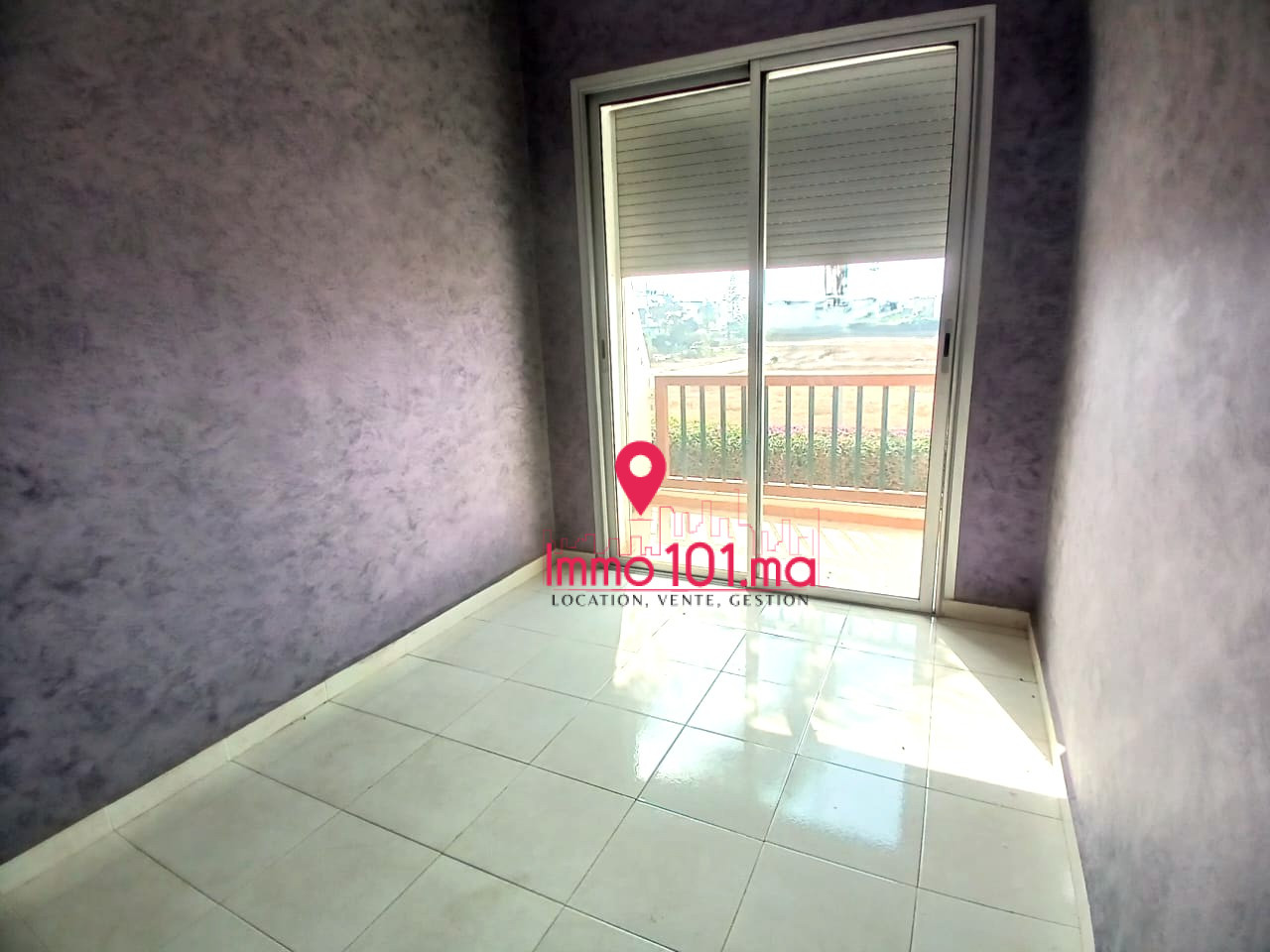 Location duplex vide à Harhoura AYLVV2284